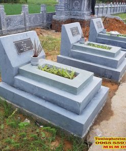 Mộ đá không mái 09