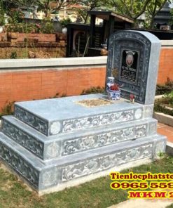 Mộ đá không mái 22