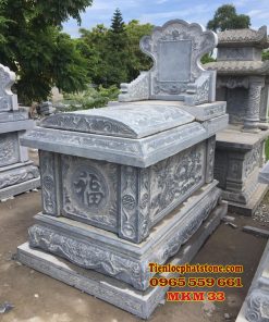 Mộ đá không mái 33