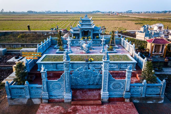 Lăng mộ đá xanh Thanh Hoá