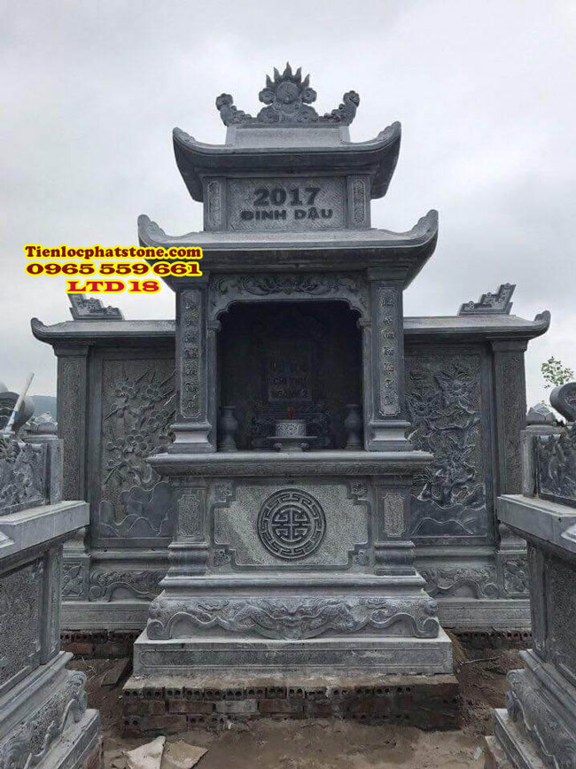 Lăng thờ đá 18