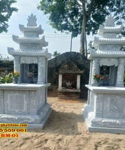 Mộ đá ba mái 01