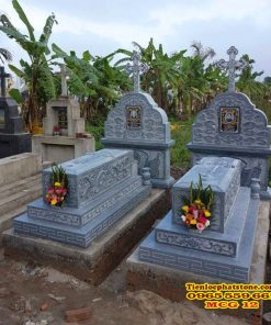 Mộ đá công giáo 12