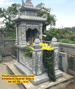 Mộ đá hai mái 32