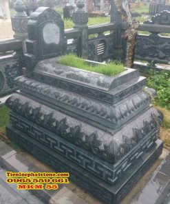 Mộ đá không mái 55