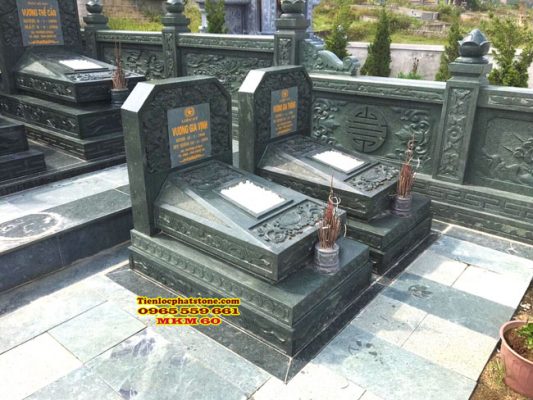 Mộ đá không mái 60