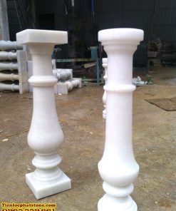 Lan can con tiện đá 09