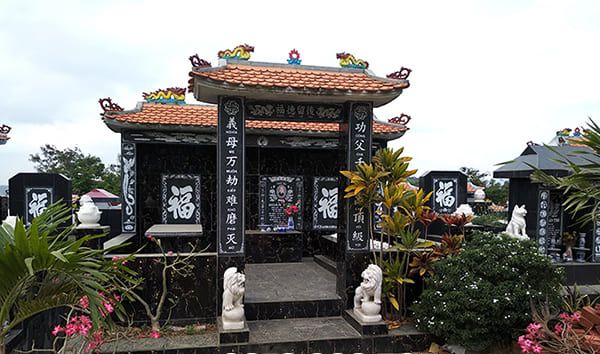 Lăng mộ đá granite nguyên khối