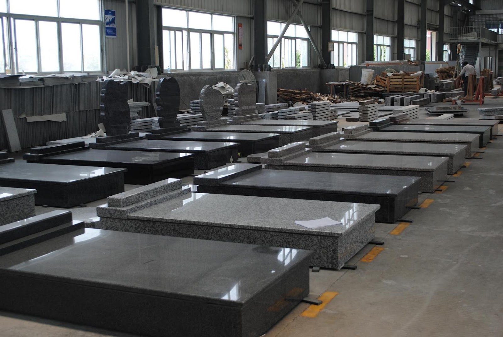 Giá mộ đá hoa cương 4