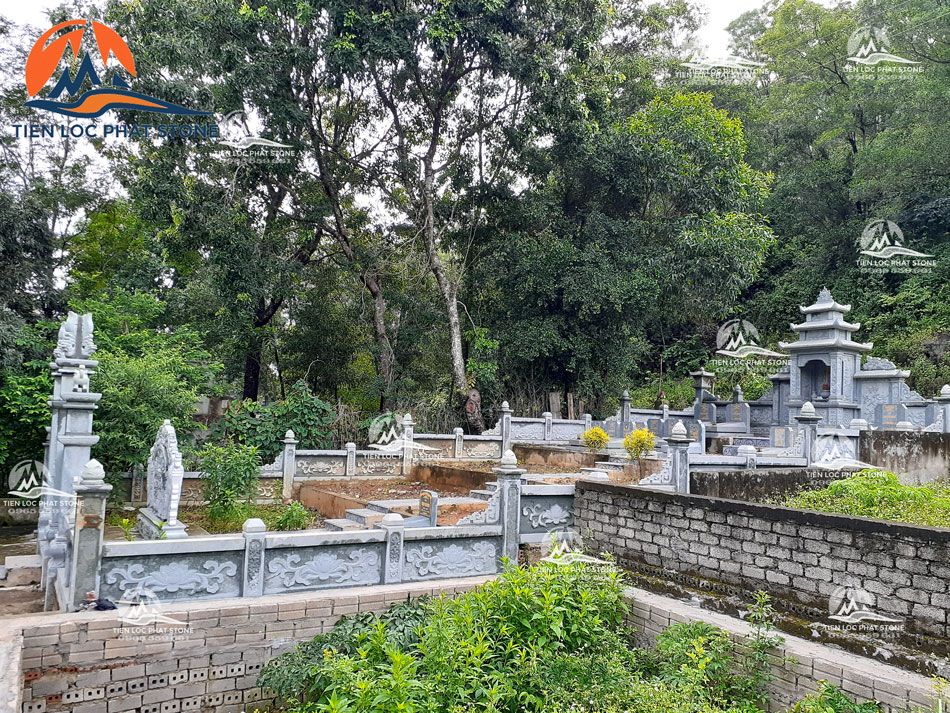 Lăng mộ đá đẹp nhất Việt Nam 1