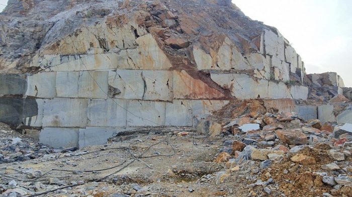 Mỏ đá ở Thanh Hóa