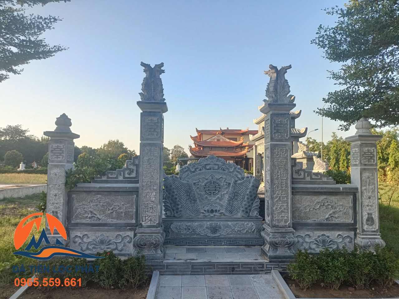 Lăng mộ đá 1
